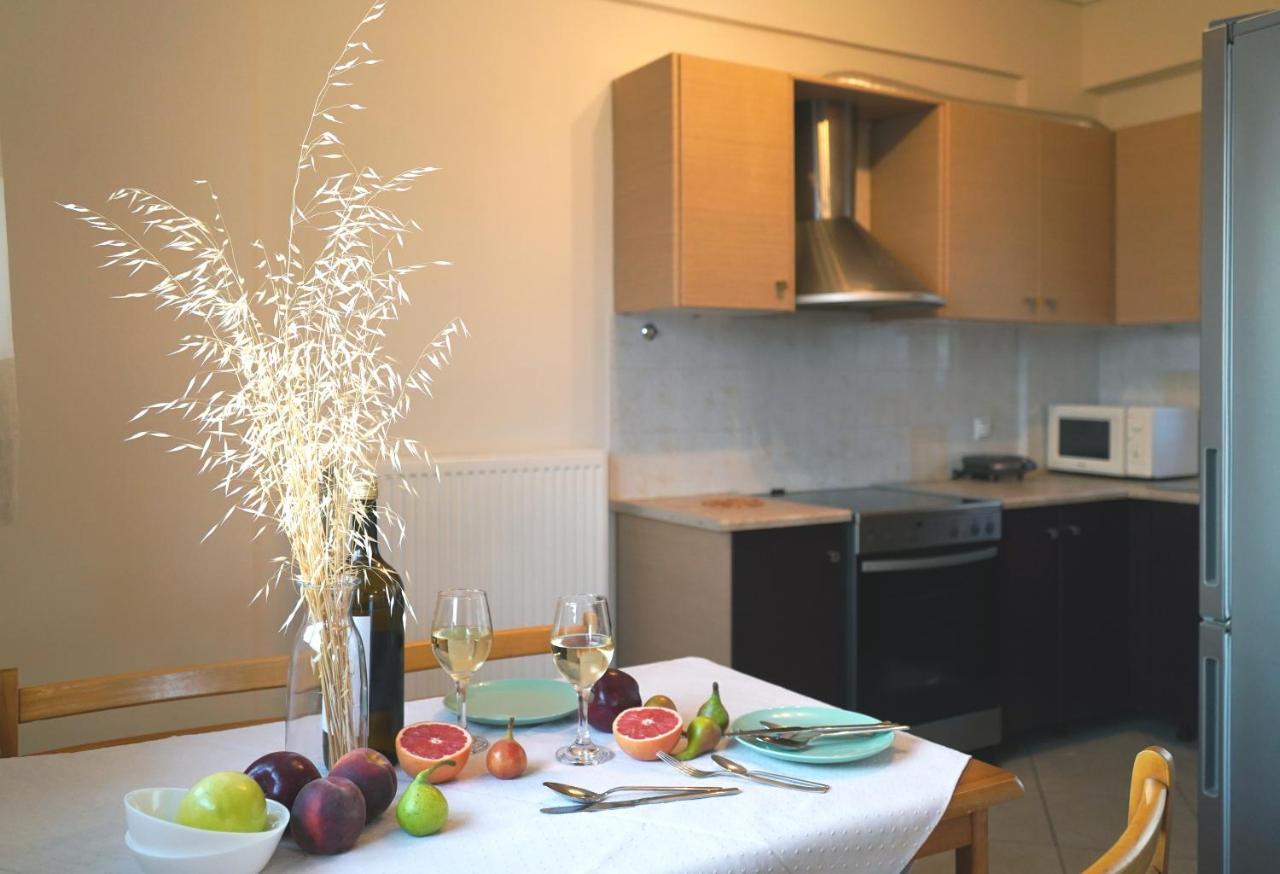 קלמאטה Semiramis Suites With Pool מראה חיצוני תמונה