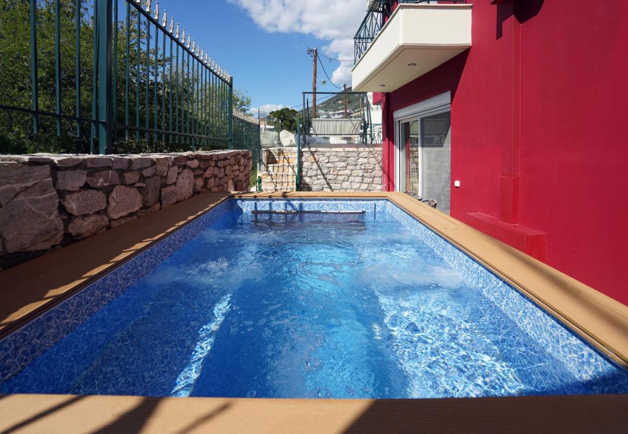 קלמאטה Semiramis Suites With Pool מראה חיצוני תמונה